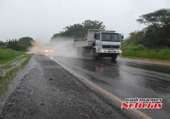 Alerta aponta risco de temporal na capital e em outras cinco regiões do RS