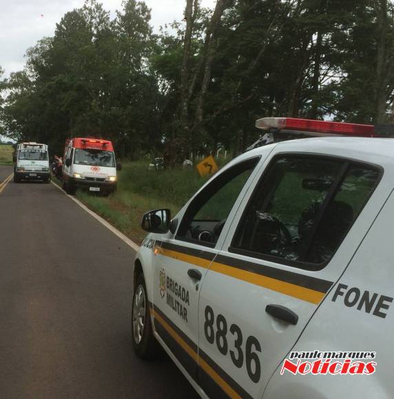 Duas pessoas ficaram feridas em acidente na ERS 142 - foto 2