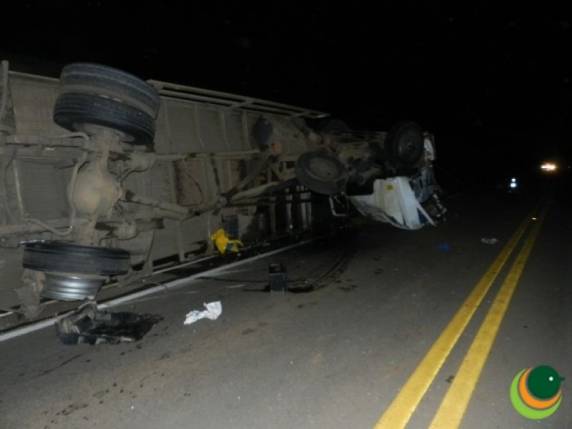 Colisão frontal entre carro e 

caminhão causou a morte de Rafael Batista Ourique