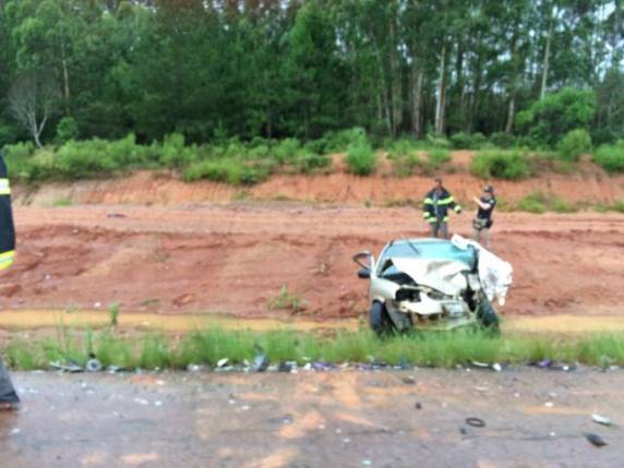 Acidente mata uma pessoa na BR-116, em Barra do Ribeiro - foto 2