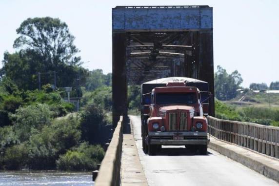 Rio Grande do Sul 

tem interrupção total em outra ponte no Rio Piraju, em São Luis Gonzaga