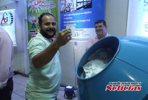 Realizado sorteio final do Promocional Três de Maio é Show de 2015; Veja vídeo - foto 4