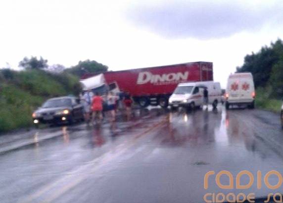 Duas pessoas morreram em acidente que envolveu veículos de Horizontina e Passo Fundo - foto 2