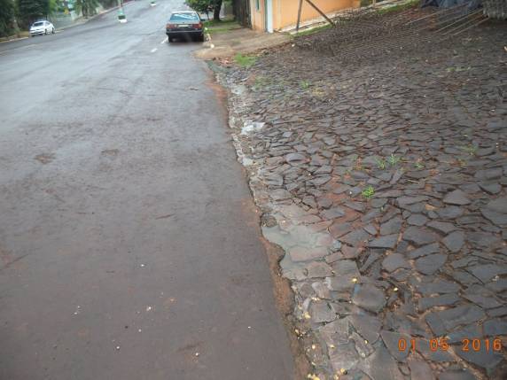 Munícipe denuncia descaso com esgoto em Av. de Boa Vista do Buricá - foto 3