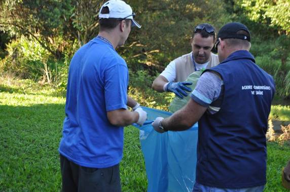 Três de Maio tem mutirão de combate ao mosquito Aedes aegypti - foto 3