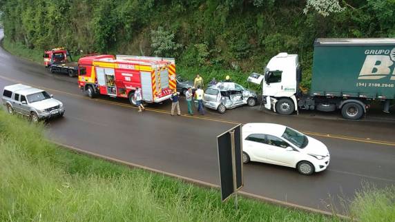 Homem morre em grave acidente na BR-282 em Xaxim, SC - foto 4