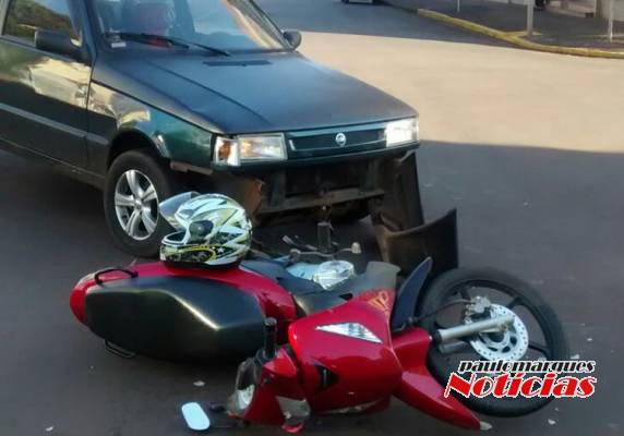 Piloto de uma moto Biz teve ferimento leves