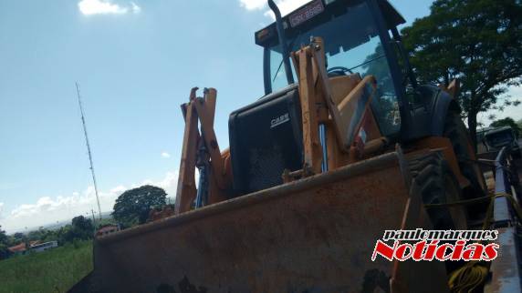 Polícia Civil de Três de Maio recupera retroescavadeira furtada em São
Paulo - foto 3