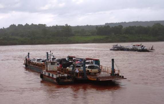 Movimento intenso na Aduana de Porto Mauá - foto 3