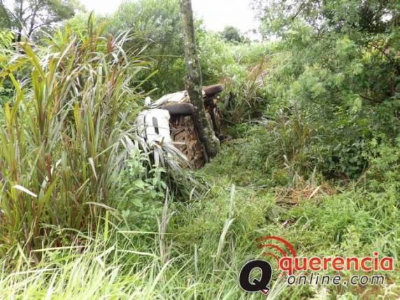 Saída de pista
é registrada na ERS-155 em Santo Augusto - foto 2