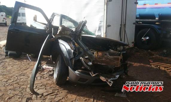 Mulher fica ferida em
estado grave depois de capotar com caminhonete em Santo Augusto - foto 3