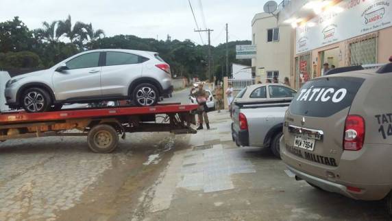 Polícia
Militar e Polícia Civil de Itapema prendem ladrões perigosos - foto 4