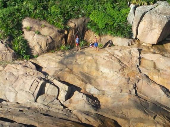 Corpo encontrado em costão de Florianópolis é de argentino, diz IML - foto 3