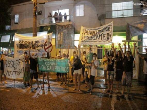 Movimento em Bombinhas-SC quer impedir construções de edifícios - foto 3
