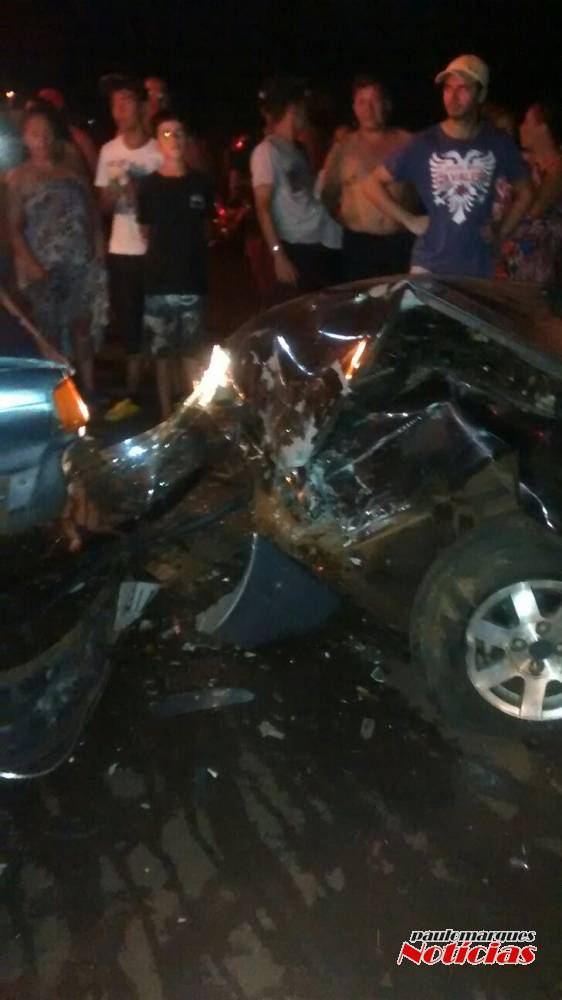 Grave acidente envolve dois veículos no bairro Tancredo Neves em Ijuí; VEJA VÍDEO - foto 4