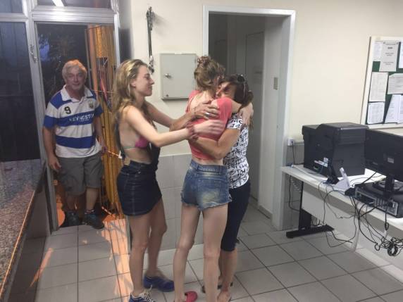 PRF ajuda reencontro de 

família argentina após 6 horas de angústia - foto 5