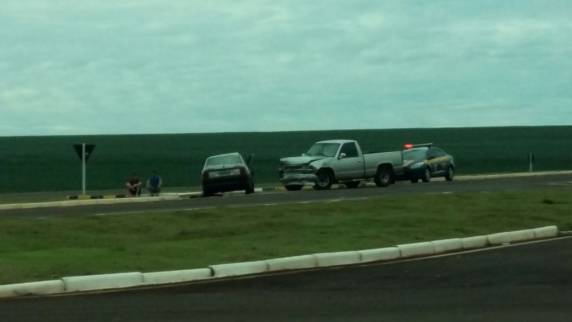 Vídeo: Acidente com feridos no trevo da BR 468 entrada para Humaitá - foto 2