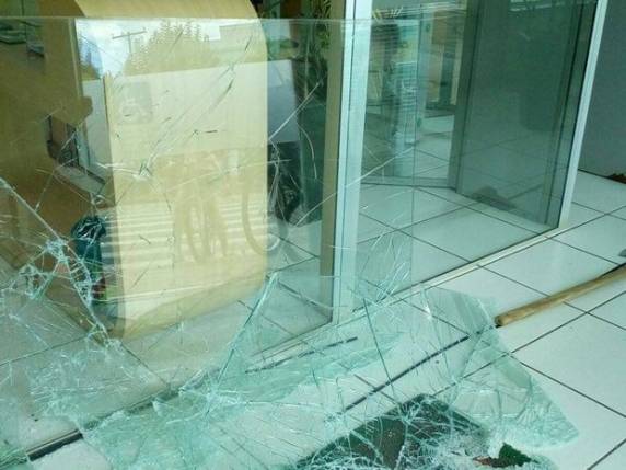 Duas mulheres são feitas reféns em assalto a banco no Norte do RS - foto 2