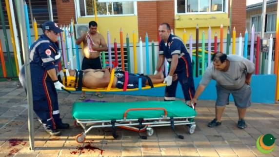 Duas pessoas ficam feridas em acidente em Passo Fundo - foto 3
