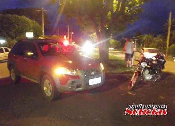 Acidente entre caminhoneta e motocicleta deixa um jovem 

ferido em Três de Maio - foto 2