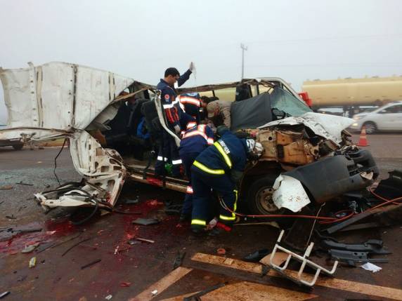 Grave acidente deixa cinco mortos e quatro feridos na PR-317 - foto 6