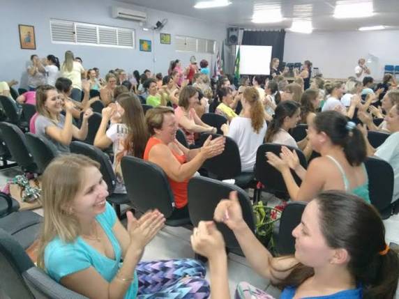 Secretaria de Educação realiza formação para os professores - foto 5