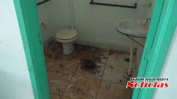 Moradores de Espirito Santo-Alegria, denunciam abandono de quadra coberta da comunidade - foto 3