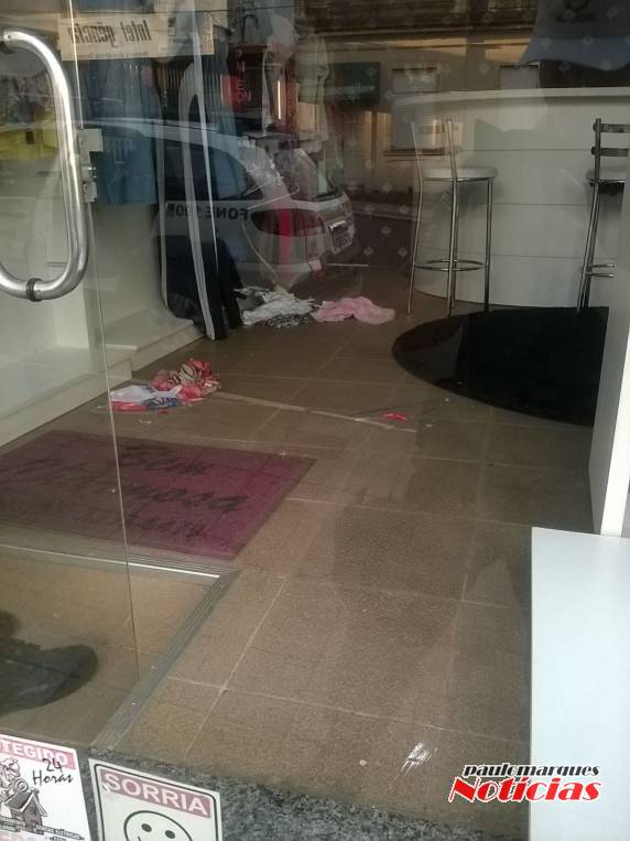 Prejuízo pode chegar a R$ 20 mil em loja arrombada no centro de Ijuí - foto 2