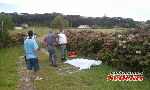 Mãe e 2 filhos morrem afogados em lago junto ao Palácio das
Hortênsias - foto 4