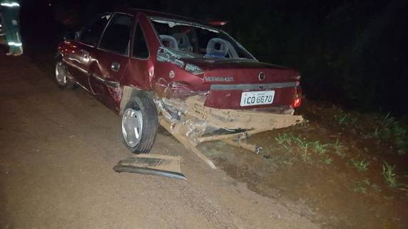Colisão frontal envolve dois veículos na BR
386 - foto 2
