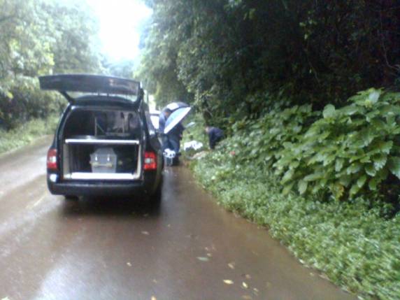 Taxista morto com quatro tiros 

durante assalto em Passo Fundo - foto 3