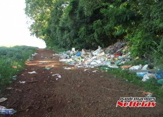 VÍDEO: Área do antigo CIGRES em Três de Maio está visivelmente abandonada - foto 5