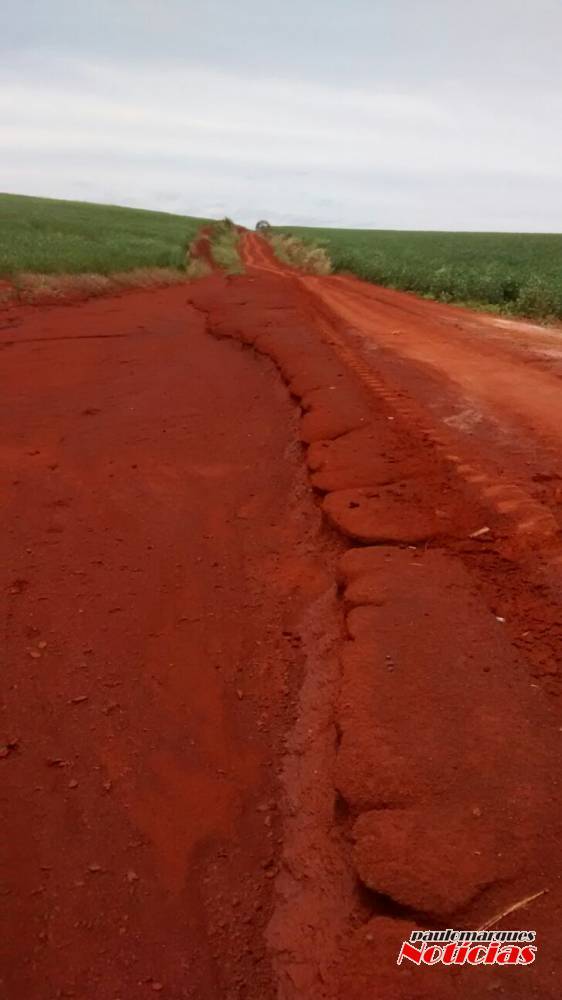 Agricultores reclamam de situação de estrada no interior de Giruá - foto 4