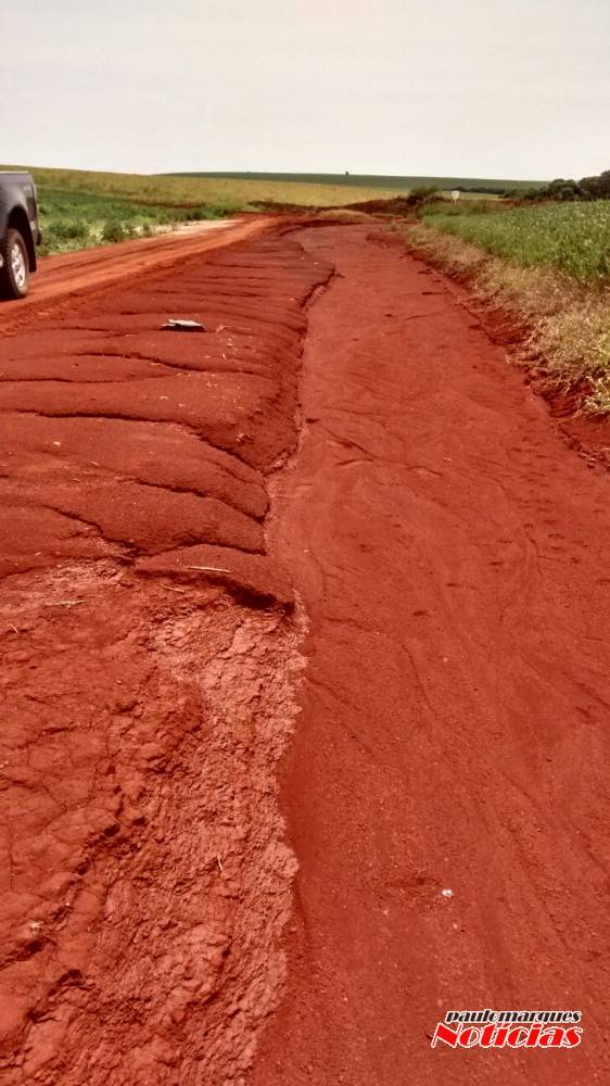 Agricultores reclamam de situação de estrada no interior de Giruá - foto 5