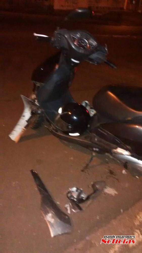 Mulher fica ferida com gravidade depois de bater com motocicleta em um poste, no centro de Ijuí - foto 6