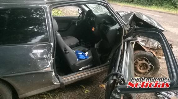 Condutor fica ferido em aquaplanagem de veículo em Boa Vista do Buricá - foto 3