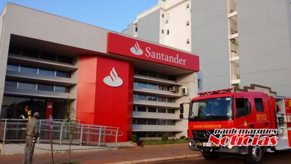 Tentativa de arrombamento no Santander de Horizontina - foto 2