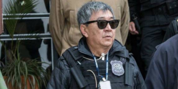 Funcionário da Polícia Federal, o "Japonês", virou personagem nas redes sociais e é visto em quase todas as operações da Lava Jato