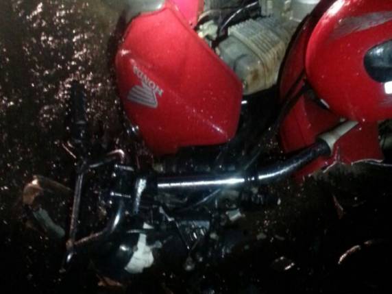 Gol vinha de estrada secundária e esperava para entrar na BR-282