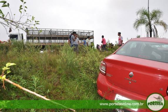 Colisão entre automóvel e caminhão resulta em dois feridos
na RS 330 em Redentora - foto 4