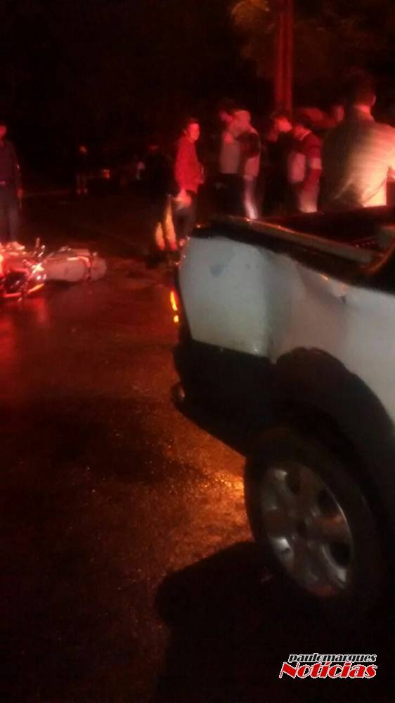 VÍDEO: piloto e carona de motocicleta
ficam feridos em acidente em Ijuí - foto 3