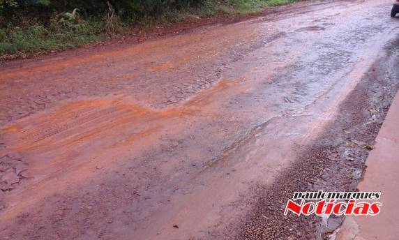 Rua Giruá em situação
intransitável em Três de Maio; VEJA VÍDEO - foto 7