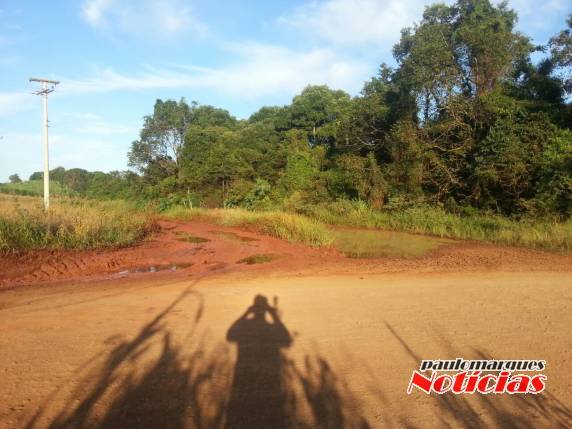 Munícipes reclamam de um paradouro de água em Três de Maio - foto 5