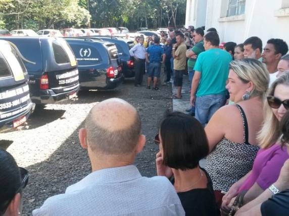 Polícia apura se houve excesso de velocidade em acidente que matou 5 - foto 5