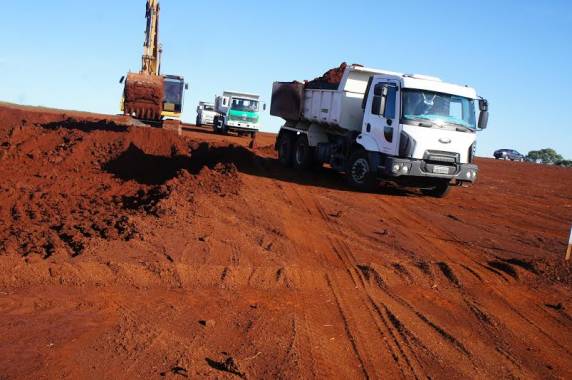 Início de terraplanagem para implantação de indústria metalúrgica - foto 2