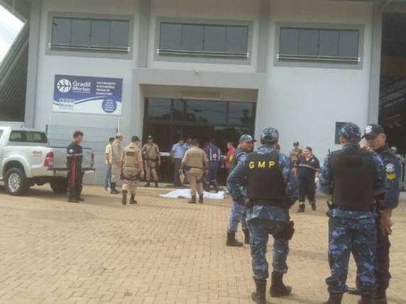 VÍDEO: segurança reage a assalto, mata dois criminosos e morre no hospital - foto 2