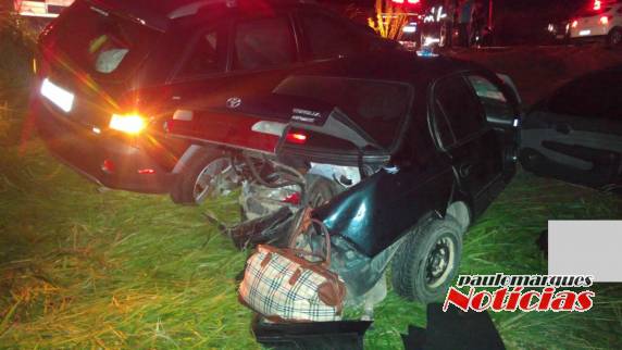 Casal morre em colisão entre cinco veículos na BR-116 - foto 2