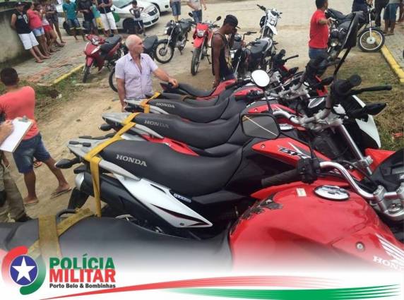 “Tinha até duas motos GÊMEAS”