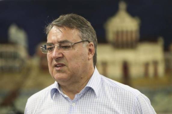 Raimundo Colombo concedeu entrevista logo após anúncio do acordo entre entidades patronais e de trabalhadores sobre 

os novos valores do salário mínimo estadual