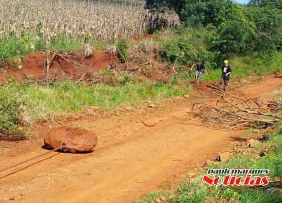 Munícipes de Inhacorá reclamam de
falta de manutenção em estrada do interior - foto 3